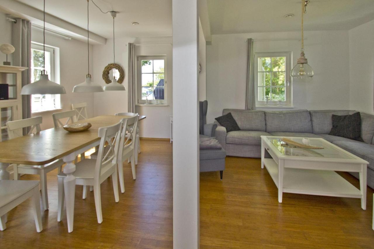 Ferienhaus Frigga Haus - Terrasse, Garten, Meerblick วีคเอาฟ์รือเกน ภายนอก รูปภาพ